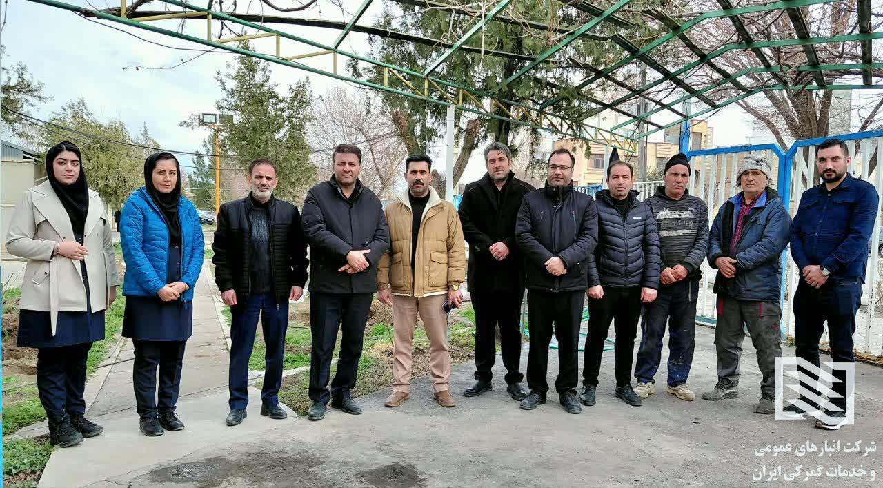 همدلی و ایثار به مناسبت روز درختکاری در شرکت انبارهای عمومی جلفا